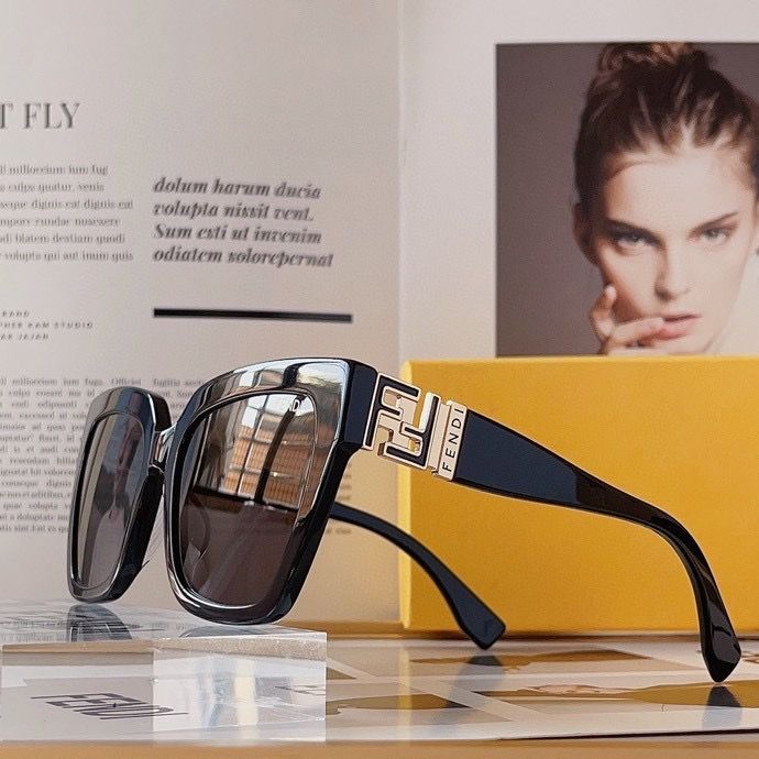 Fendi 眼镜